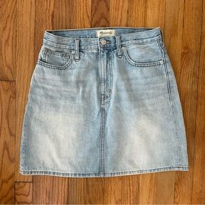 Denim High-Waist Straight Mini Skirt in Fitzgerald Wash